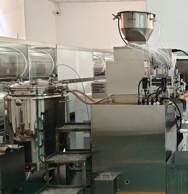 Machine à capsules à gel doux avec pompe à mesure indépendante Vitesse de roulement 1-3,5 tr / min